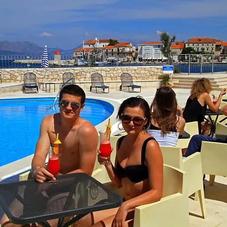 Pastura فندق بوستيرا