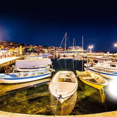 Pastura بوستيرا