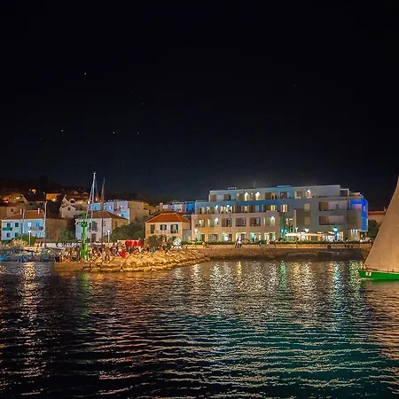 فندق Pastura بوستيرا