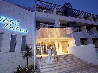 Pastura Hotel Postira