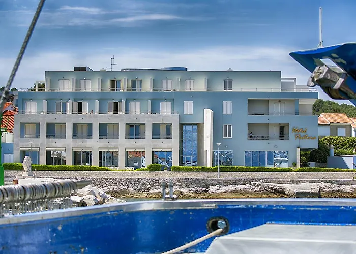 Pastura Otel 4*