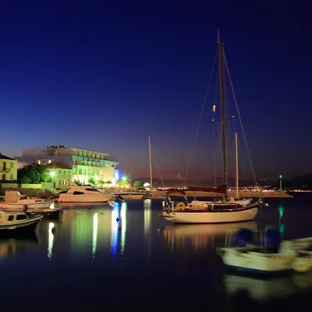 Pastura Hotel Postira