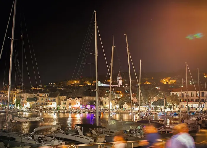 Pastura Hotel Postira